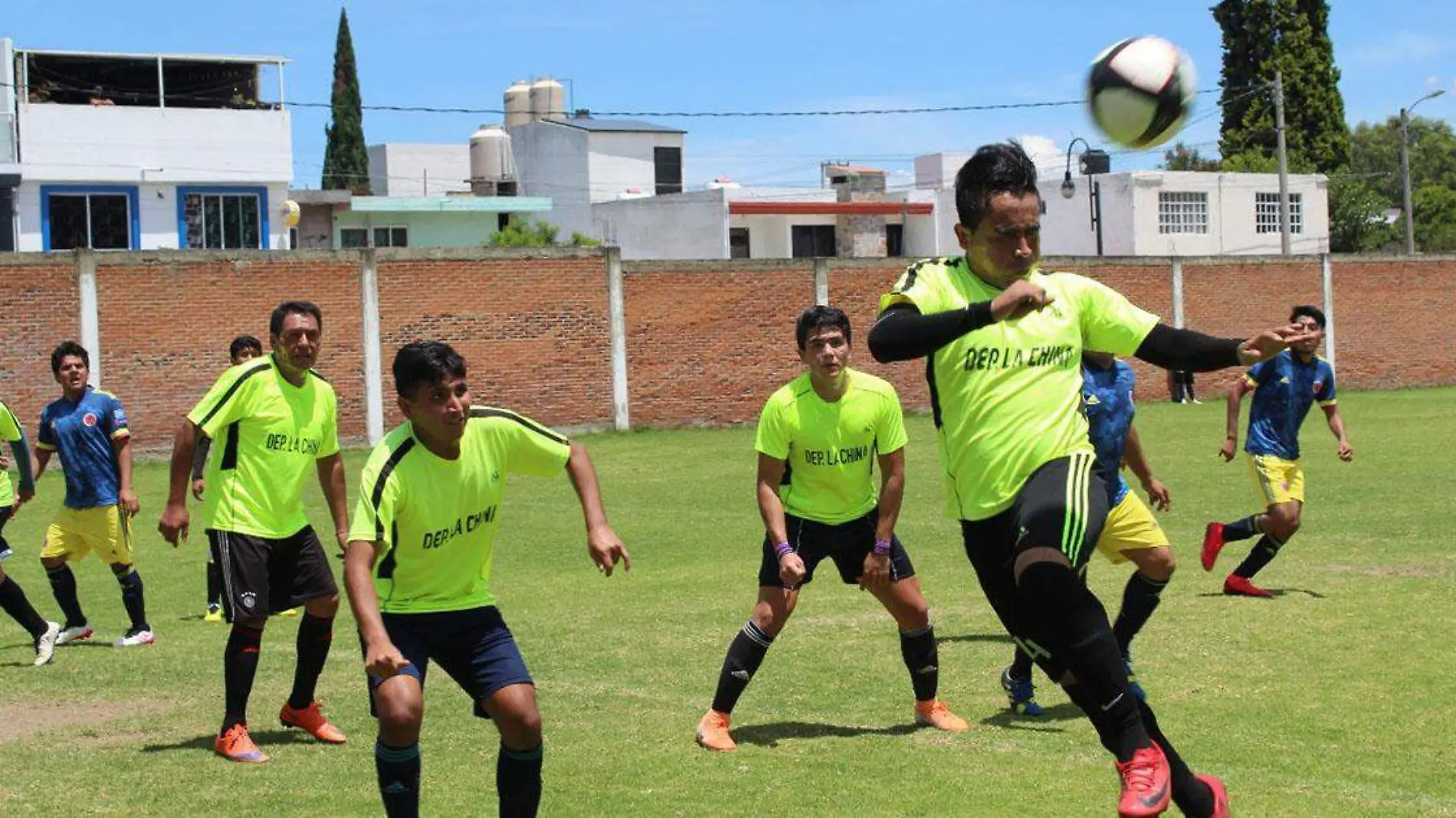 LA INTENSIDAD con la que se jugó el cierre de la jornada en la Liga de Campeones